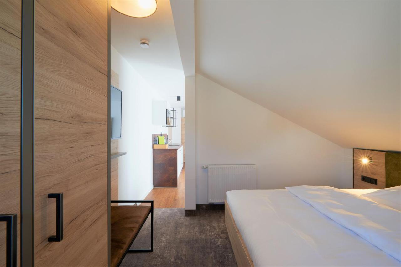 Schneider Apartment Алерсберг Екстериор снимка